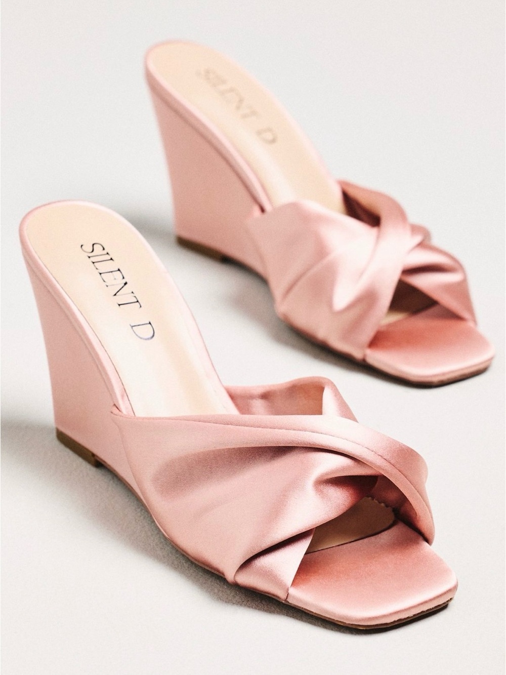Silent D Katia Wedges in Pink Satin size 7-7.5 BRAND NEW W tags IN ORIGINAL BOX
